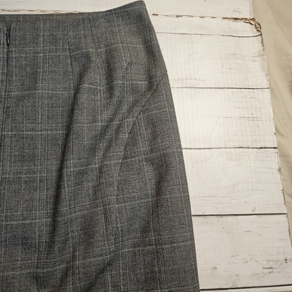 Ann Taylor Glen Plaid Check Grey White And Black Pencil Skirt Size 12 - Picture 9 of 9